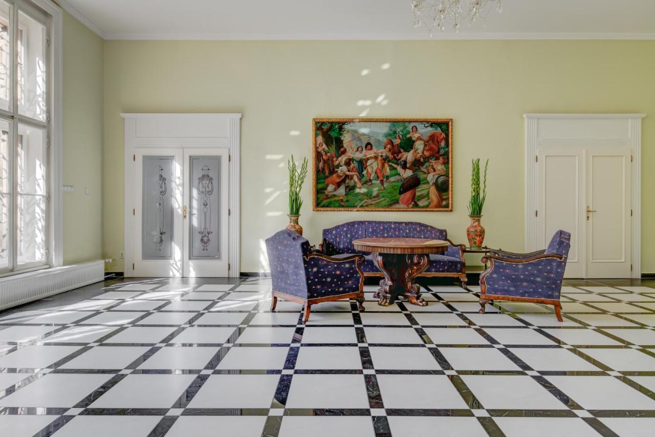 Vila Austerlitz Екстериор снимка