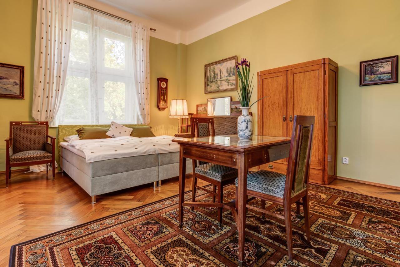 Vila Austerlitz Екстериор снимка